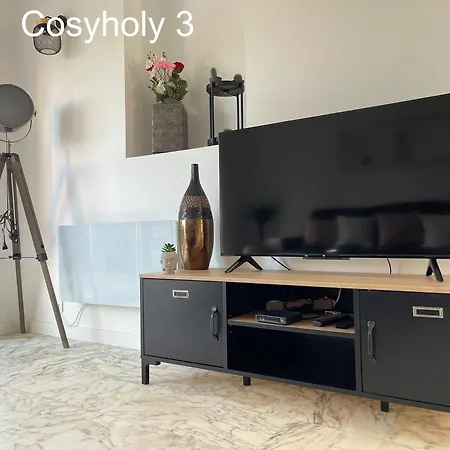 Apartman Cosyholy *