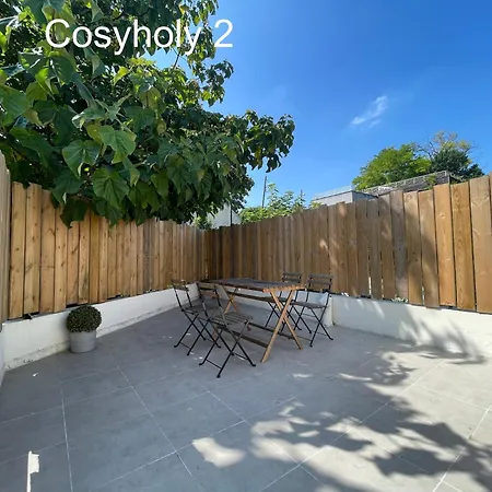 Cosyholy Витри-сюр-Сен