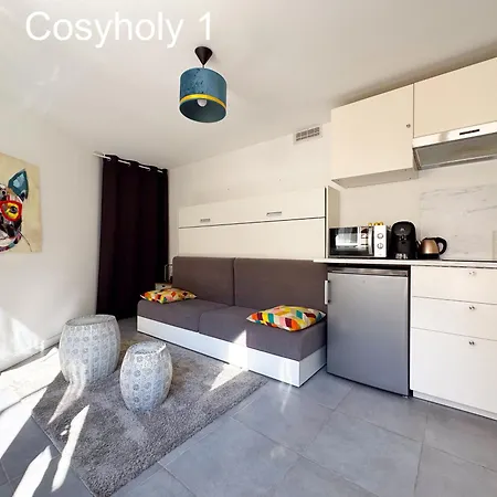 Cosyholy *
